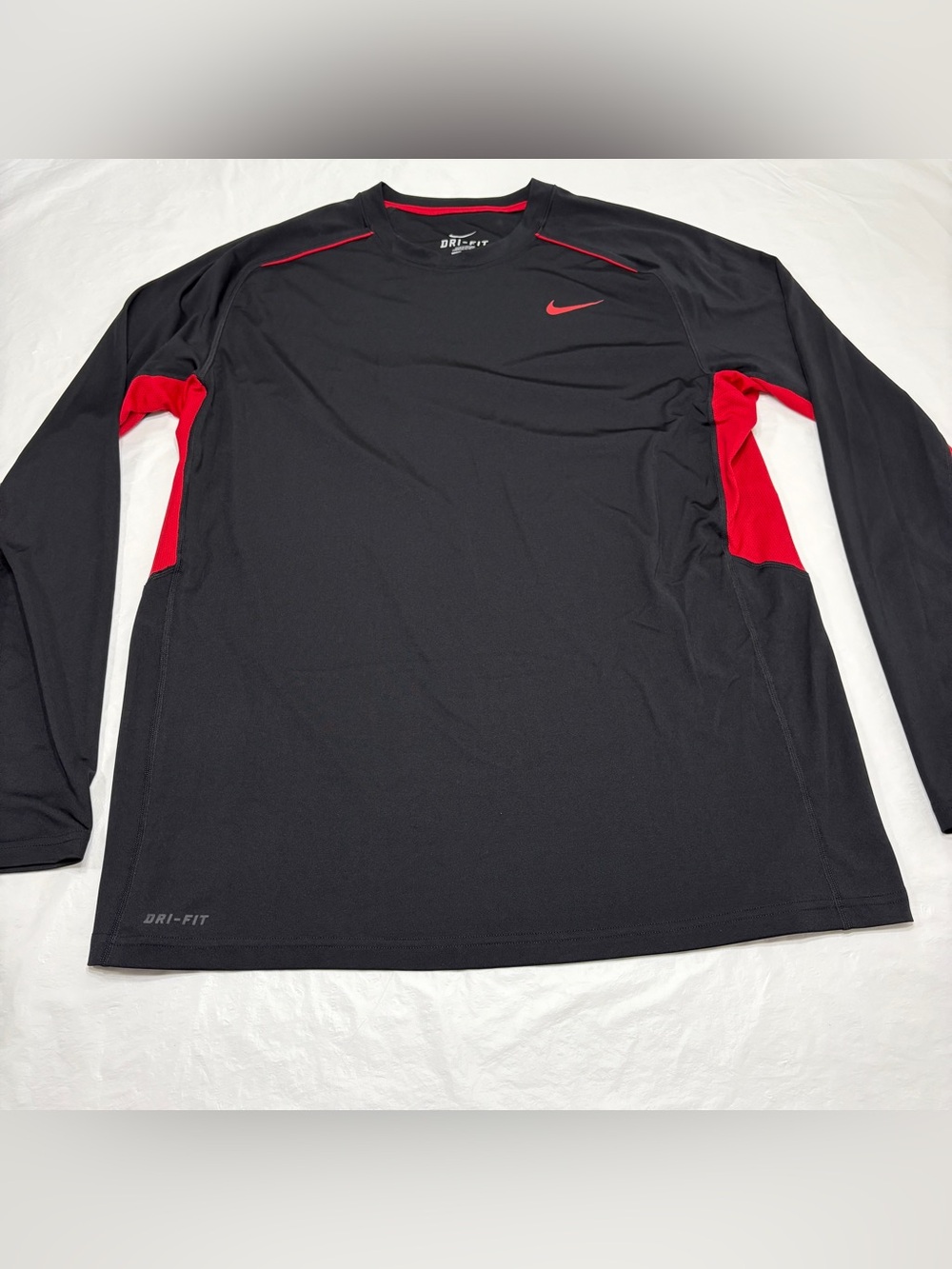 Nike Dri Fit Black Long Sleeve Athletic Shirt Men’s Large